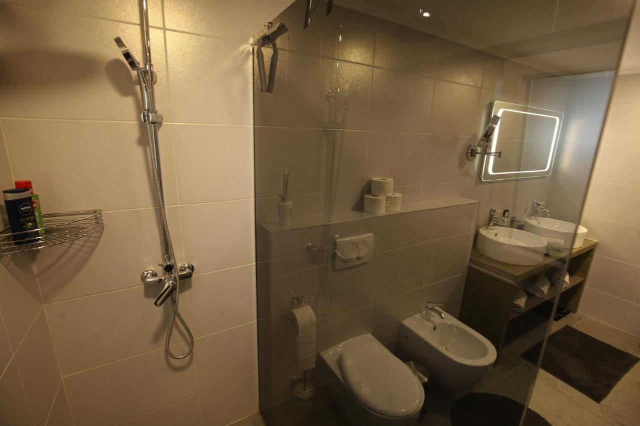 Luxurious Seaview Apartment Σίμπενικ Εξωτερικό φωτογραφία