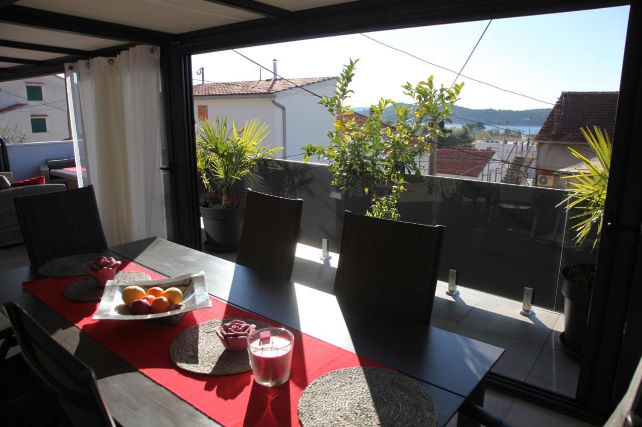 Luxurious Seaview Apartment Σίμπενικ Εξωτερικό φωτογραφία